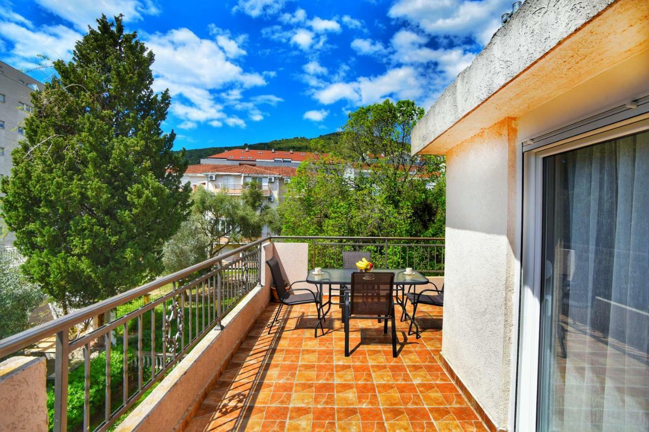 Apartment Nada 01 Budva Buitenkant foto