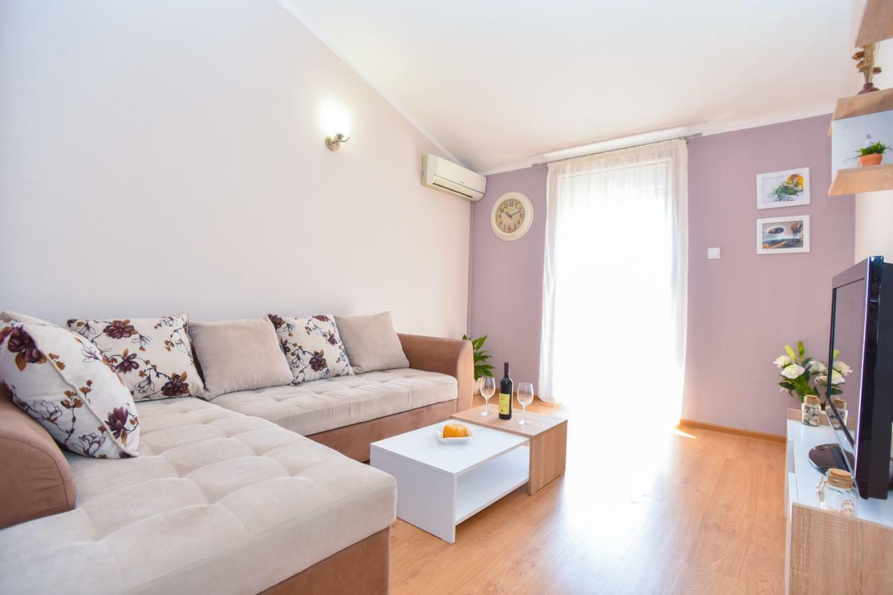 Apartment Nada 01 Budva Buitenkant foto